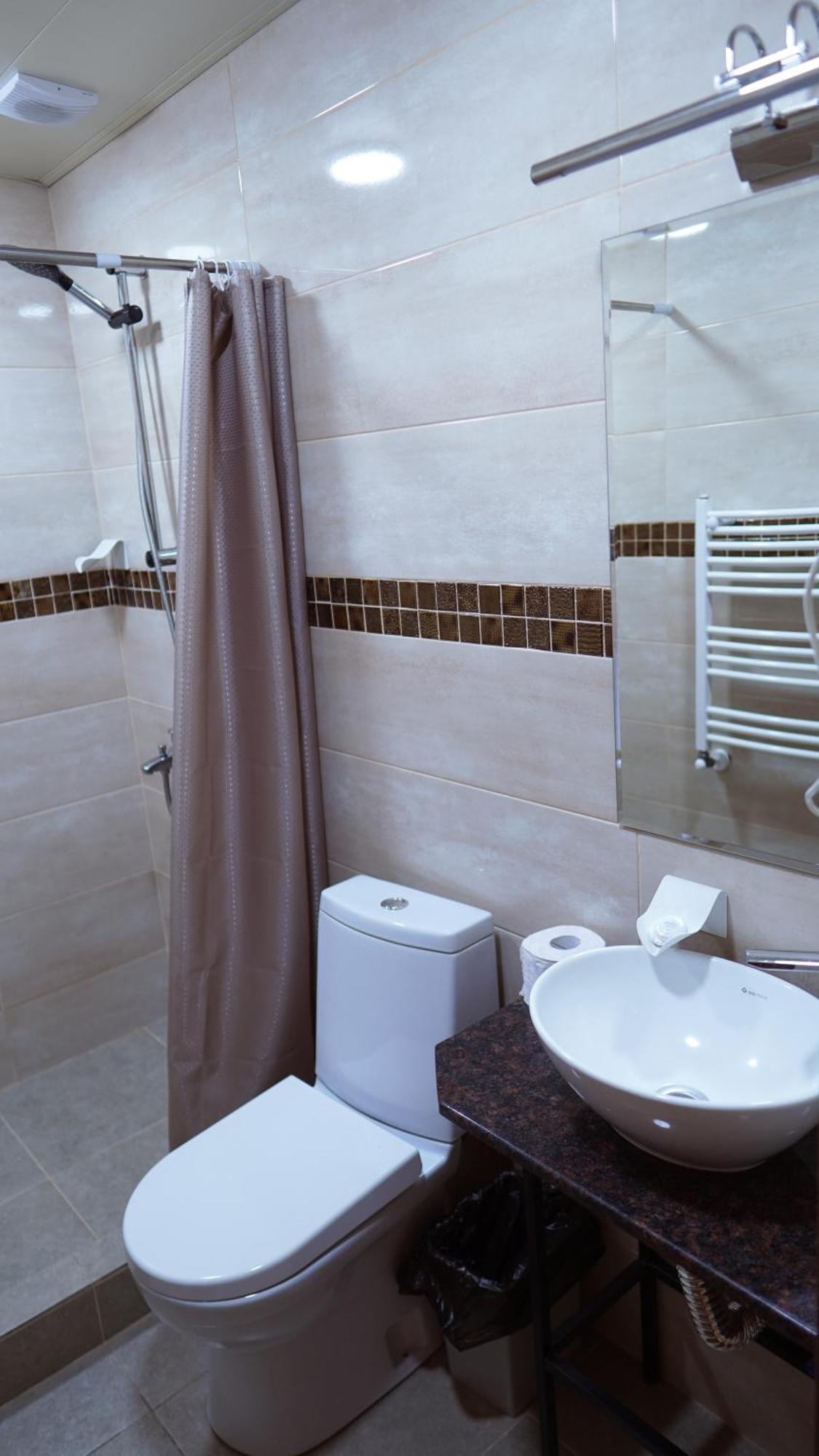 Archil And Nino Gigauri Guest House Kazbegi Εξωτερικό φωτογραφία