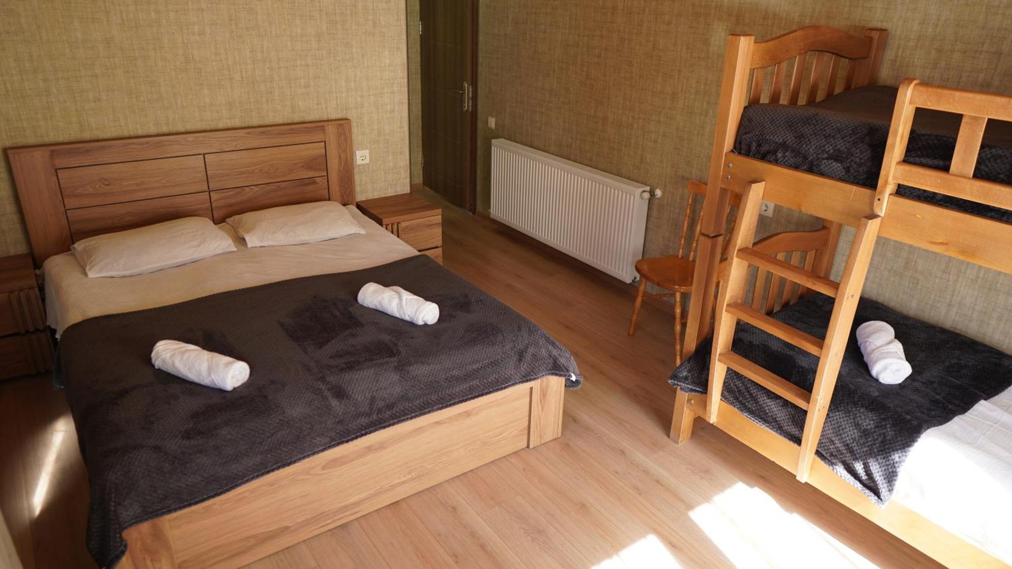 Archil And Nino Gigauri Guest House Kazbegi Εξωτερικό φωτογραφία